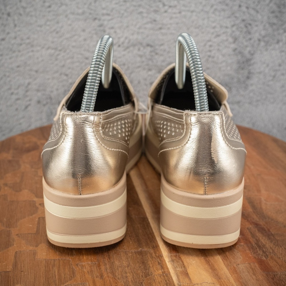 Dolce Vita Janine Slip-On Gold Metallic Perforated Wedge Size 9 Platform Shoes - Picture 4 of 6